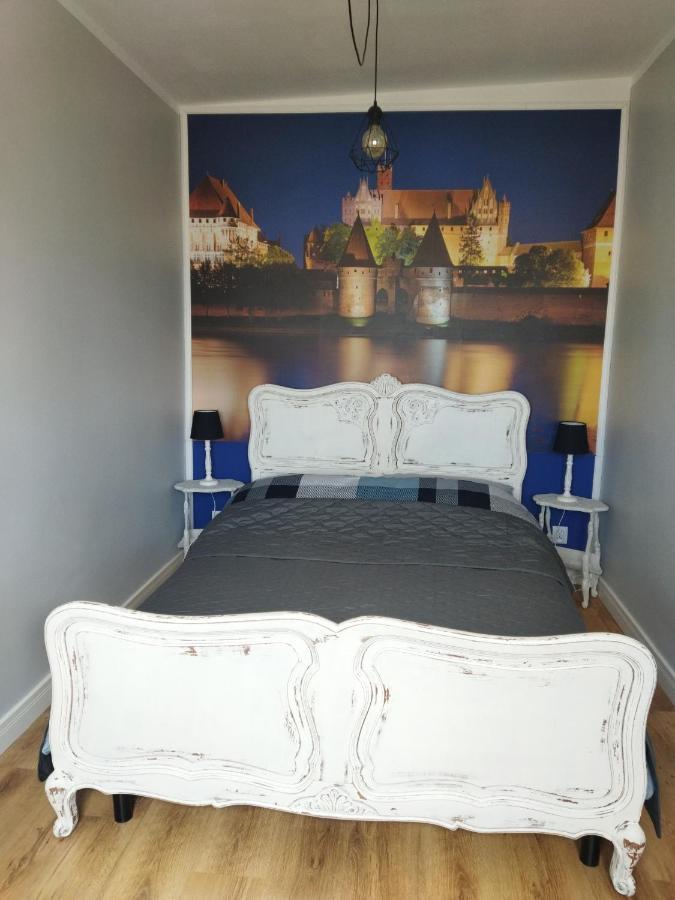 Apartament Przy Zamku Krzyzackim 말보르크 외부 사진