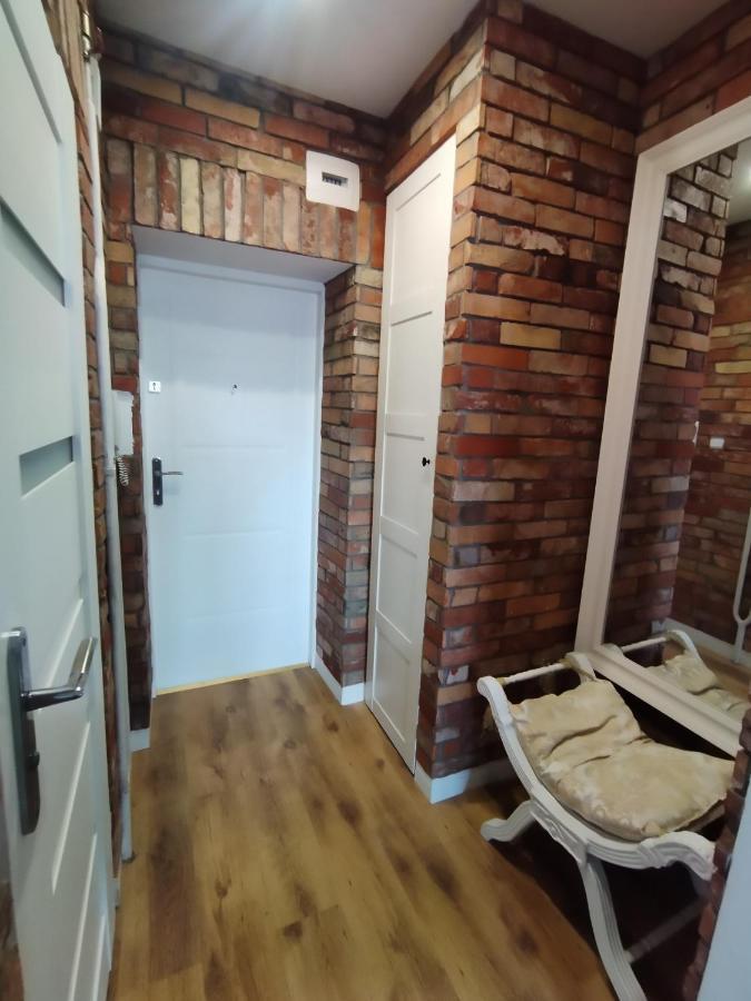 Apartament Przy Zamku Krzyzackim 말보르크 외부 사진